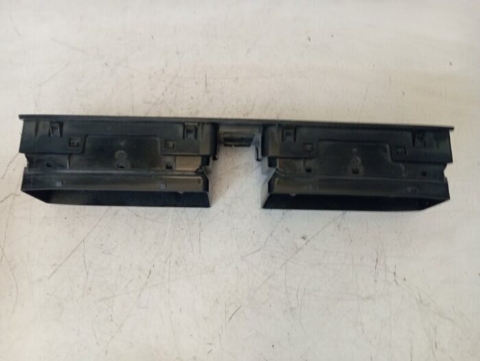 Difusor aire central Volkswagen Caddy III 2020