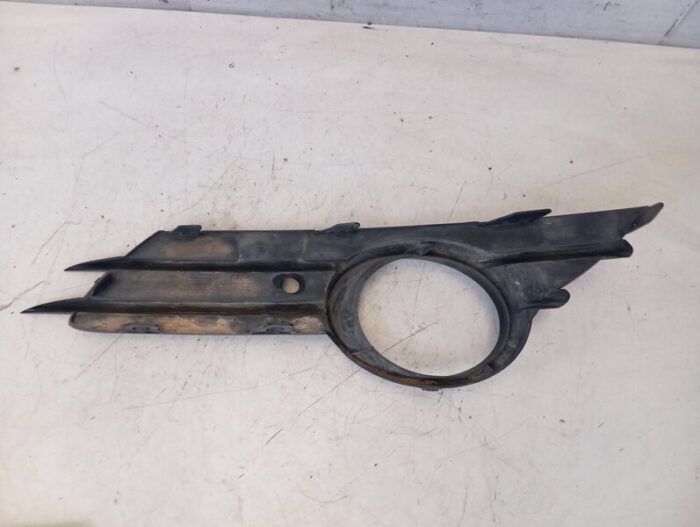 Rejilla Paragolpes derecha Opel Corsa D 2007