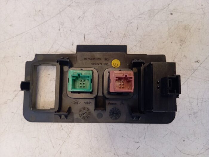 Botonera Altura luces, gasolina y ESP Citroën C4 II (B7) 2011