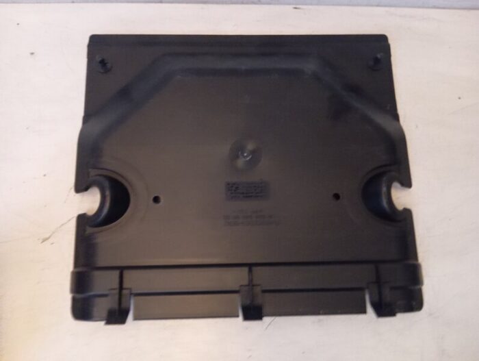 Tapa batería Mercedes Vito (W638) 1996