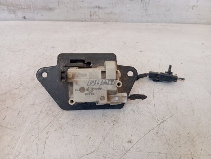 Cerradura Maletero Porton Fiat Stilo (192) 2003