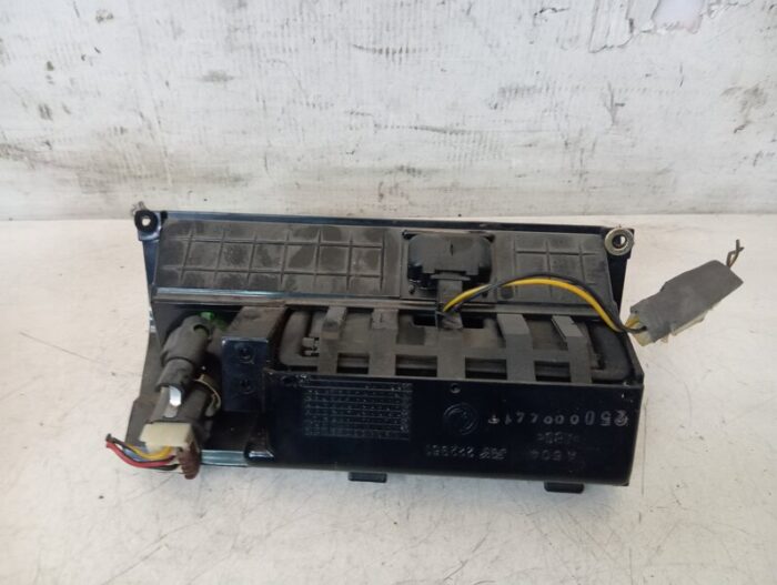 Cenicero original Lancia Delta II (836) 1999