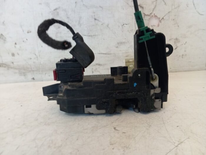 Cerradura Puerta Delantera Izquierda Opel Zafira B 2007