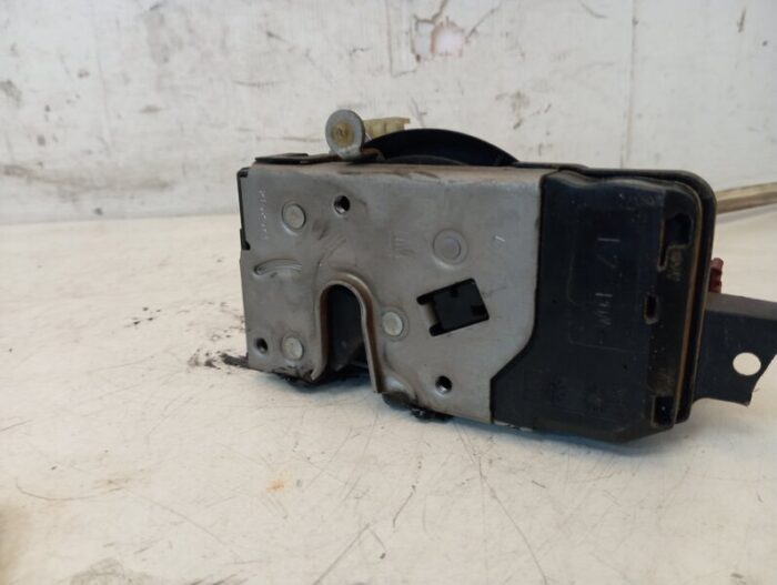 Cerradura Puerta Delantera Izquierda Opel Zafira B 2007
