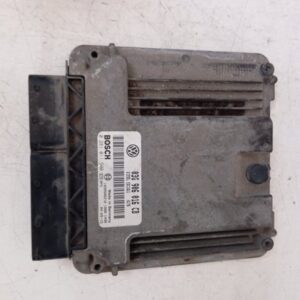 Centralita Motor UCE Volkswagen Golf V BXE 2004 diésel