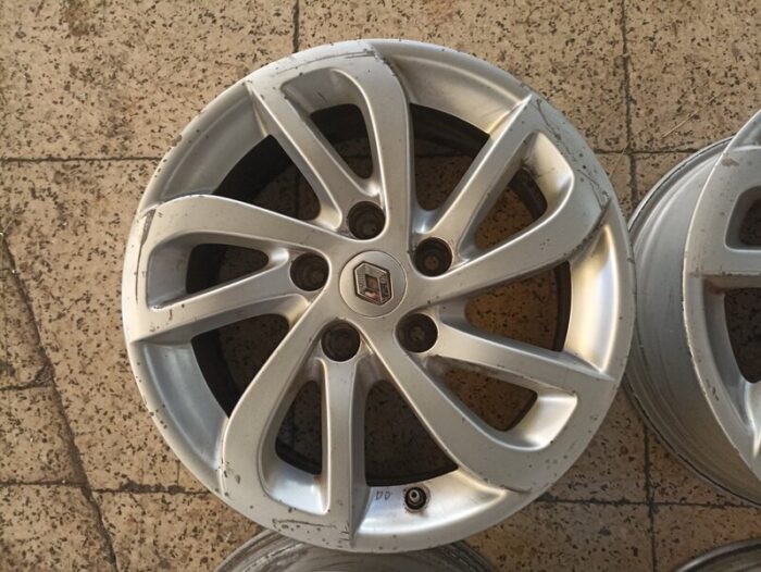 Pack 4 Llantas aluminio Renault Megane III Fastback 2015