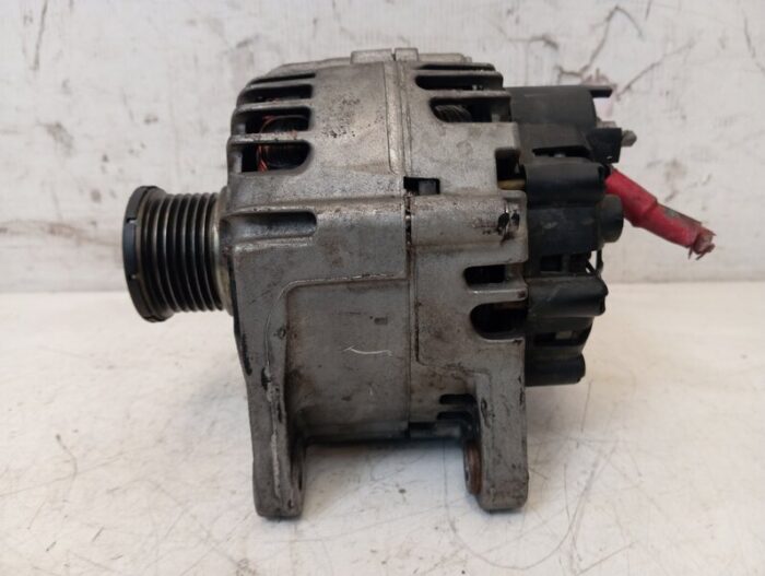 Alternador Renault Clio Grandtour 2008 diésel