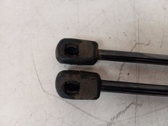Pack 2 Amortiguadores Maletero Portón Seat Ibiza V FR (KJ1, KJG) 2024