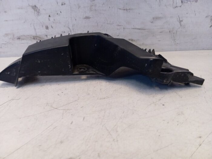 Soporte paragolpes trasero izquierdo Seat Ibiza V FR (KJ1, KJG) 2024