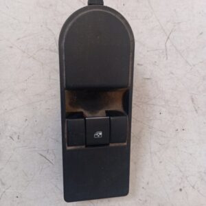 Mando Elevalunas Delantero Derecho Opel Zafira B 2007