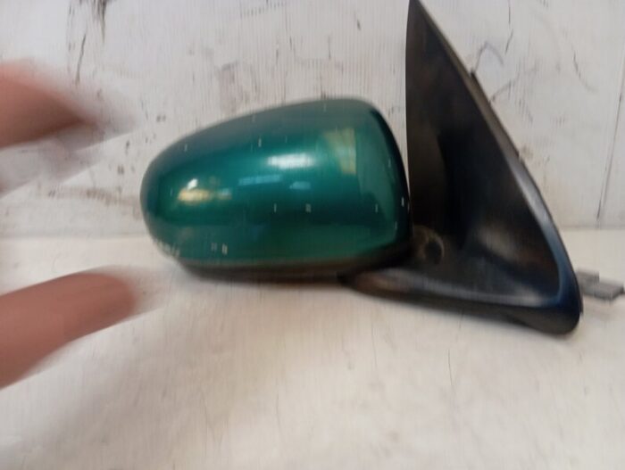 Retrovisor derecho eléctrico Nissan Almera II N16 2005