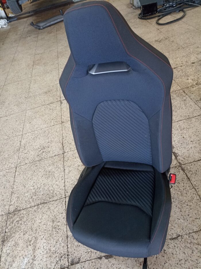 Juego 2 asientos deportivos Semi Baquet Seat Ibiza V FR (KJ1, KJG) 2024