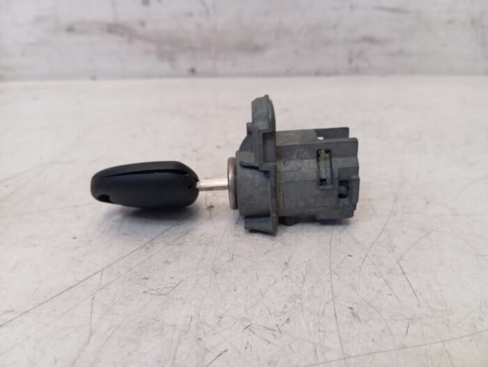 Bombín puerta con llave Opel Insignia A