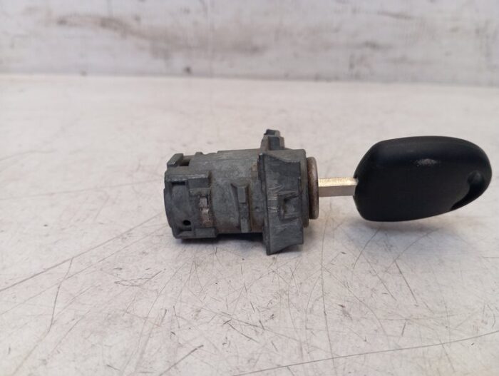 Bombín puerta con llave Opel Insignia A