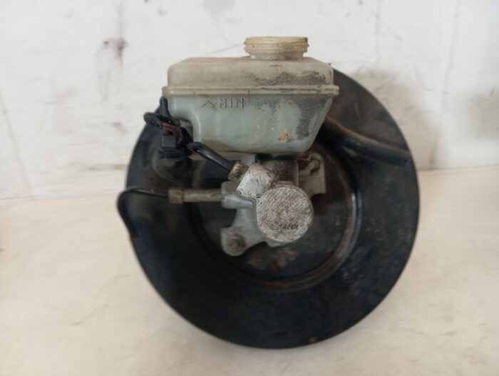 Servofreno Opel Astra H GTC 2006 con bomba y depósito