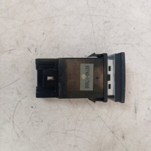 Botón antiniebla delantero Hyundai Matrix 2005