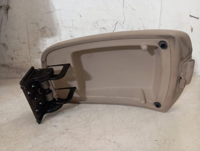 Reposabrazos central beig Kia Sportage (JE_, KM_) 2007