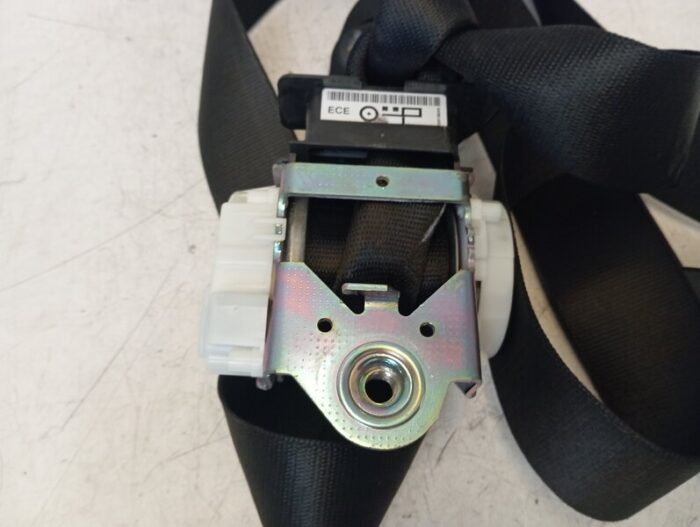 Cinturón Seguridad Delantero Derecho BMW Serie 1 (E81/E87) 2011