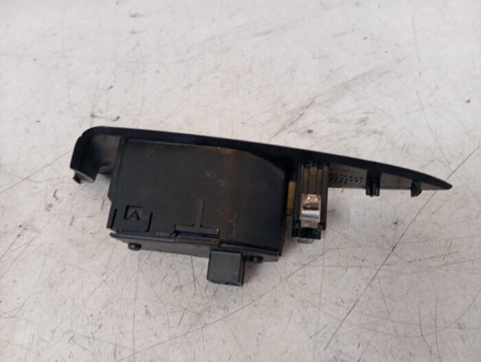 Mando Elevalunas Trasero Derecho Alfa Romeo Giulietta (940) 2014