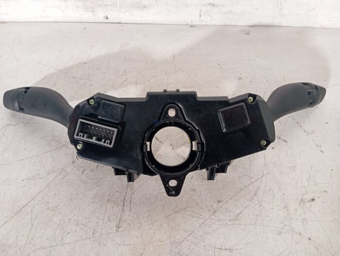 Mando Multifuncion Hyundai i20 III (BC3, BI3) 2021