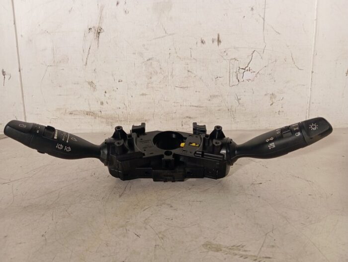 Mando Multifuncion Hyundai i20 III (BC3, BI3) 2021