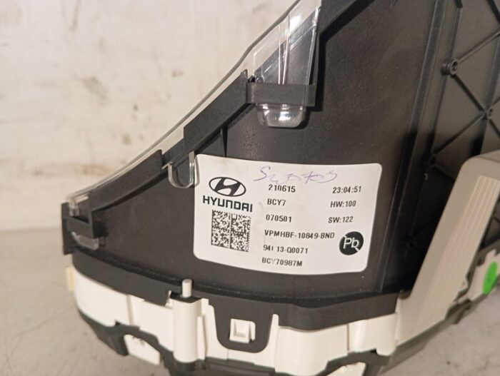 Cuadro de instrumentos Hyundai i20 III (BC3, BI3) 2021 hibrido 48v