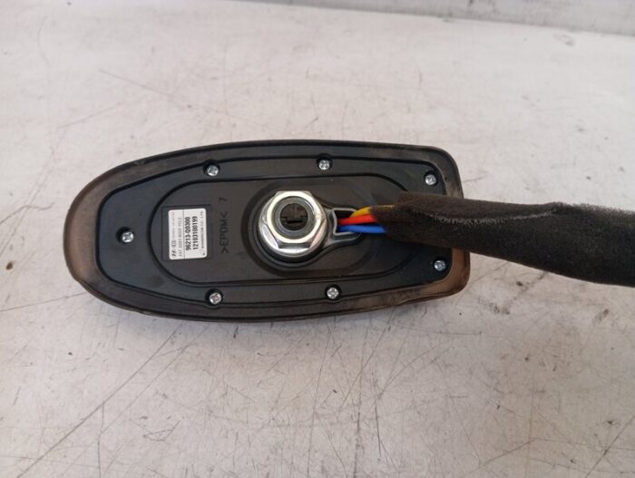Base antena externa con cable Hyundai i20 III (BC3, BI3) 2021