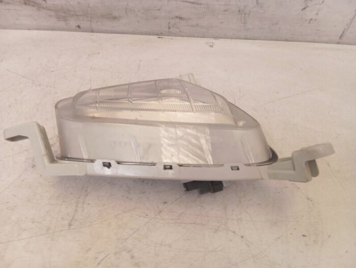 Piloto luz diurna derecha Hyundai i20 III (BC3, BI3) 2021