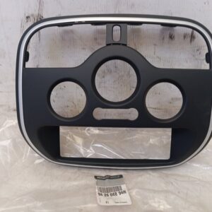 Moldura mandos centrales Renault Kangoo II (F61) (K61) nueva