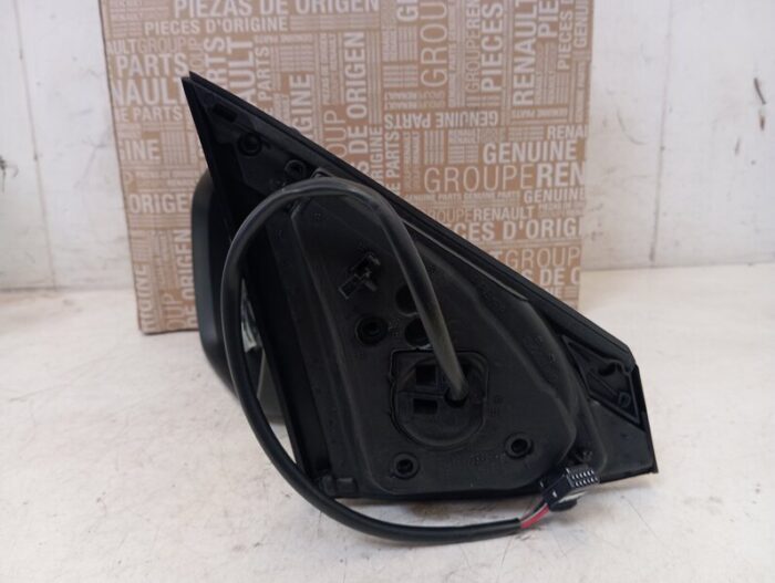 Retrovisor Izquierdo eléctrico Renault Kadjar sin carcasa