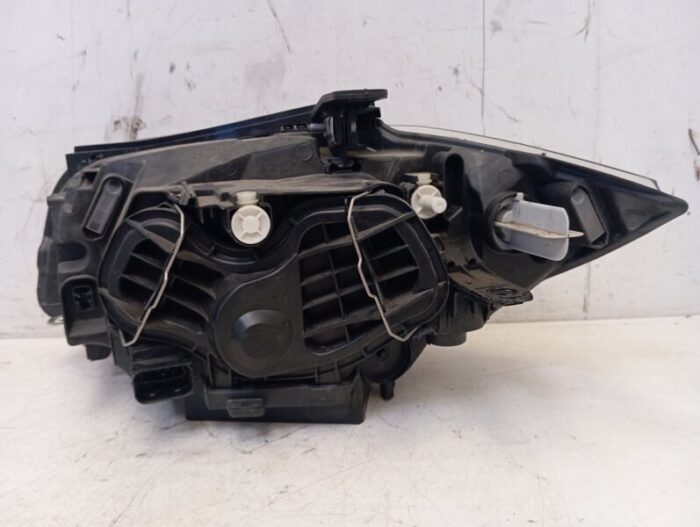 Faro derecho BMW Serie 1 (E81/E87) 2011