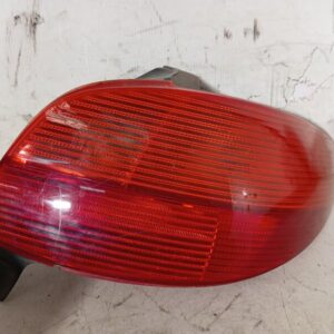 Piloto Trasero Derecho Peugeot 206 Fastback 2002