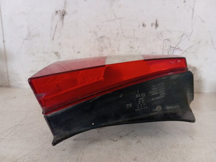 Piloto trasero izquierdo Fiat Stilo (192) 2003