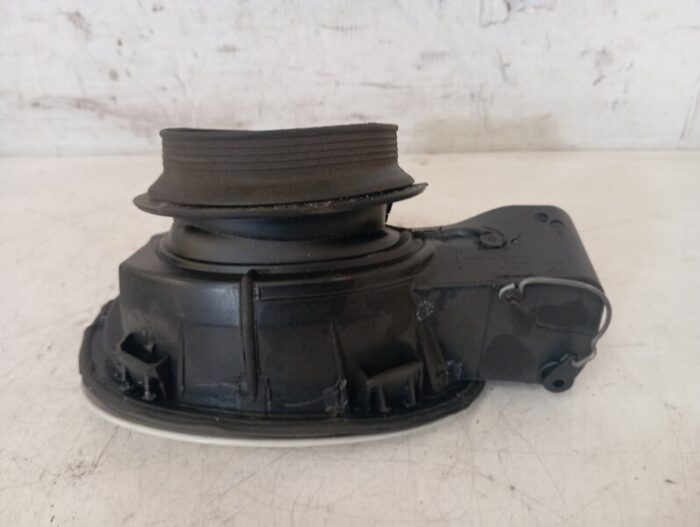 Tapa Exterior Combustible BMW Serie 1 (E81/E87) 2011 diésel