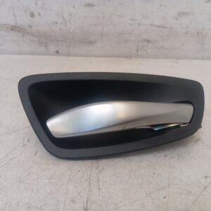 Maneta Interior Delantera Derecha BMW Serie 1 (E81/E87) 2011