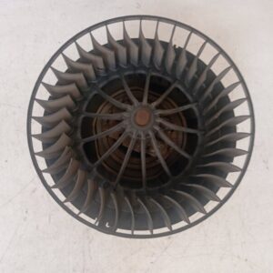 Ventilador calefacción interior Nissan Patrol III 260 1994