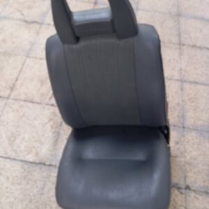 Asiento delantero izquierdo Nissan Patrol III 260 1994