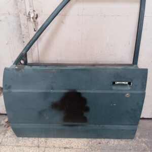 Puerta delantera izquierda Nissan Patrol III 260 1994