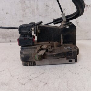 Cerradura puerta delantera derecha Opel Combo 2009
