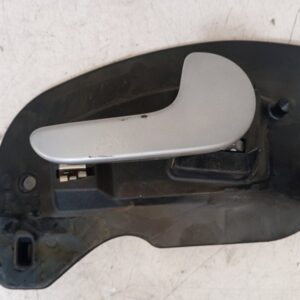 Maneta interior delantera derecha Opel Combo C 2009