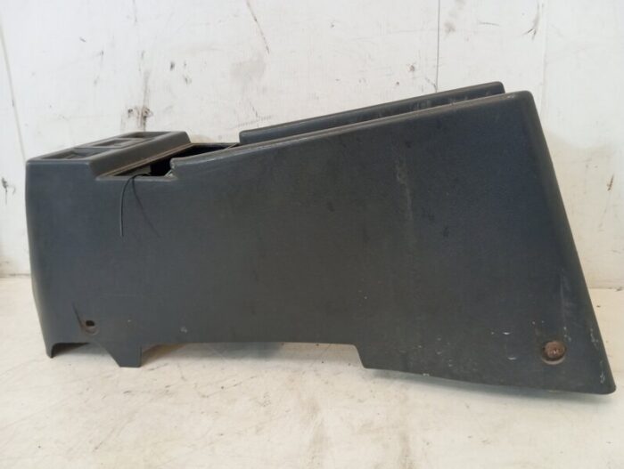 Consola central Nissan Patrol III 260 1994
