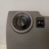 Moldura bajo volante con mando luces Volkswagen New Beetle 2001