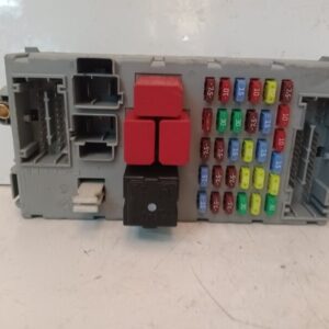 Caja relés / fusibles Alfa Romeo 159 2010 diésel