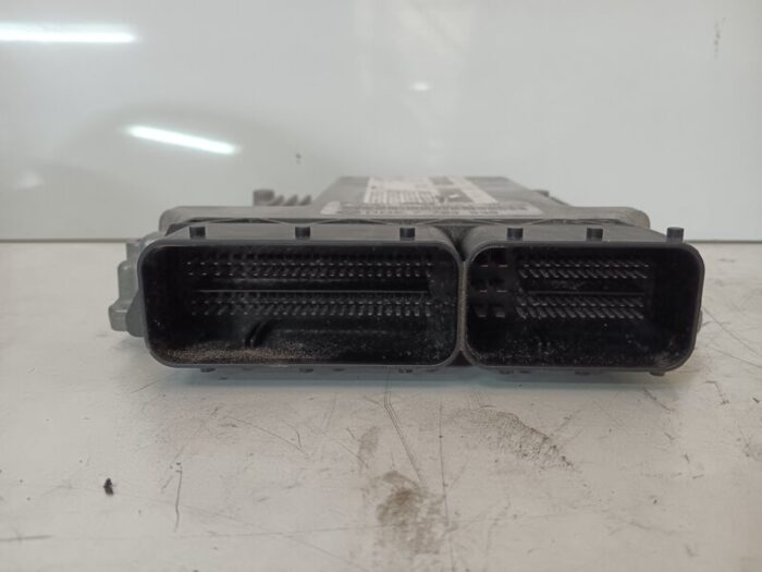 Centralita inyección BMW Serie 3 320 E46 2004 diésel