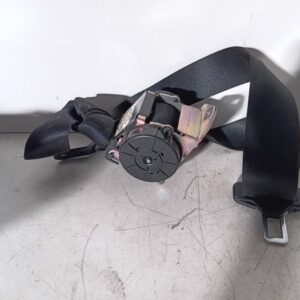 Cinturon seguridad trasero derecho BMW Serie 1 (E81/E87) 2011
