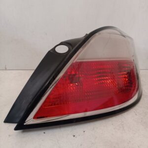 Piloto trasero derecho Opel Astra H GTC 2006
