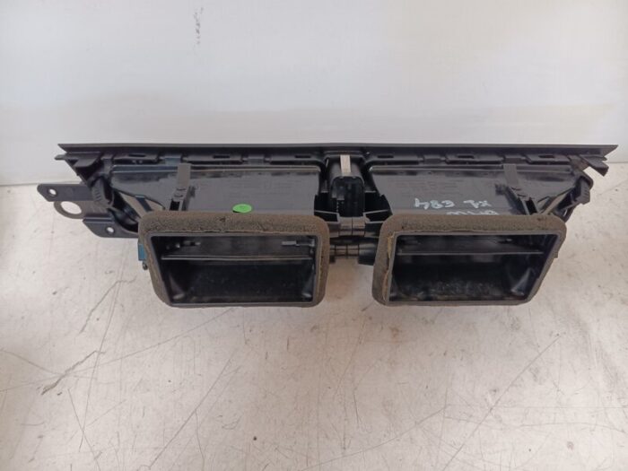 Rejilla aireadora BMW X1 XDRIVE 18D (E84) 2011