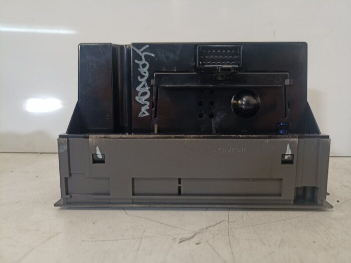 Pantalla multifuncion saab 9-3 2000
