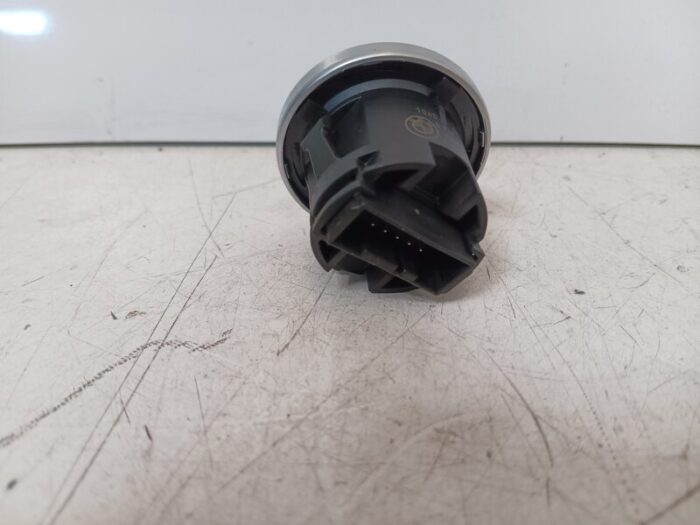 Botón de arranque BMW Serie 3 320 E46 2004