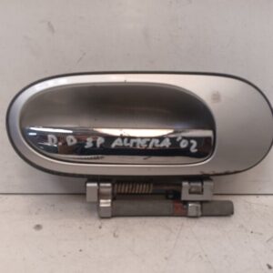Maneta exterior delantera derecha Nissan Almera II N16 2005